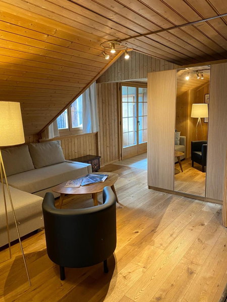Ferienwohnungen im Boutique-Hotel Alpenrose, Schönried, Switzerland