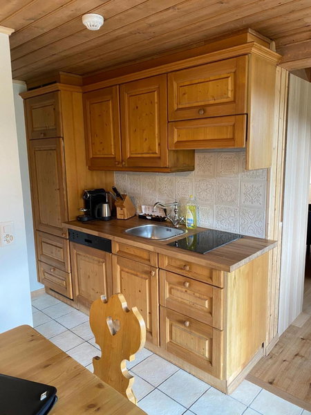 Ferienwohnungen im Boutique-Hotel Alpenrose, Schönried, Switzerland