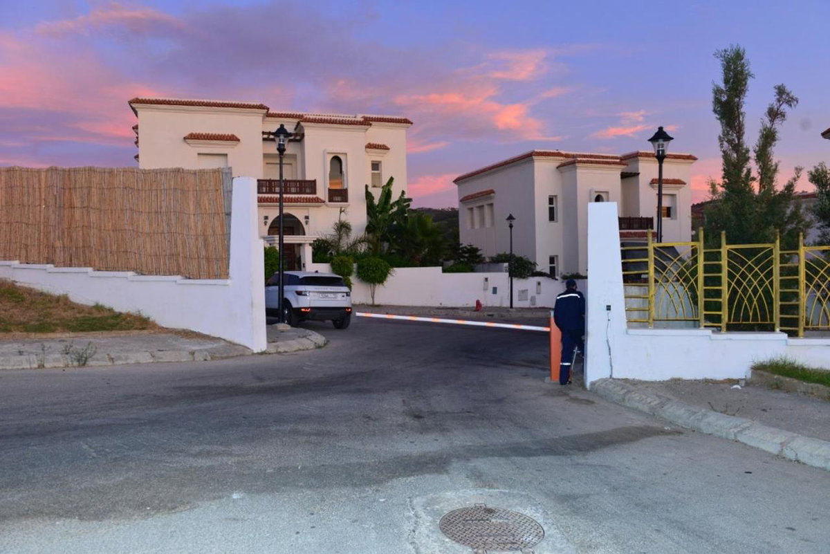 villa 31 de luxe avec Piscine hot gamme, Morocco