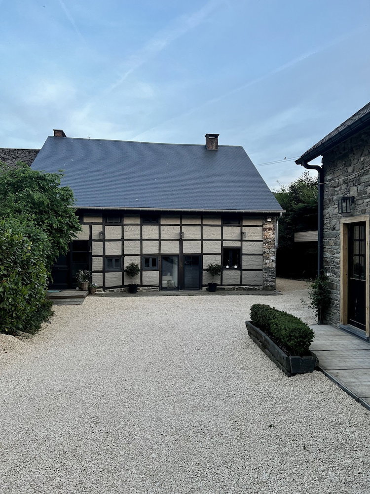 Le Paddock Lodge, Belgium