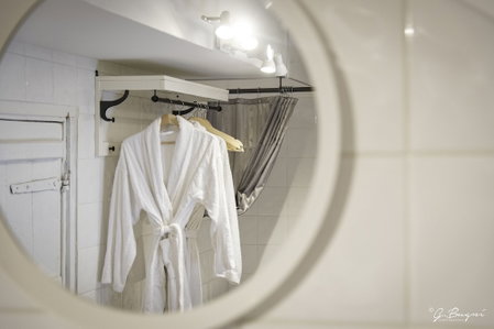 Le Paddock Lodge, Stoumont, Belgium