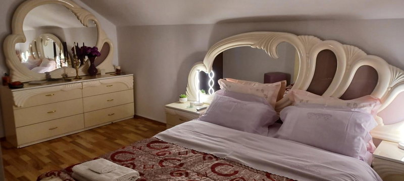 Casa Irina, Piatra Neamţ, Romania