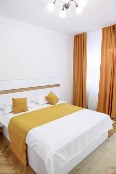 Strada Mureșenilor - Savas Apartament, Braşov, Romania