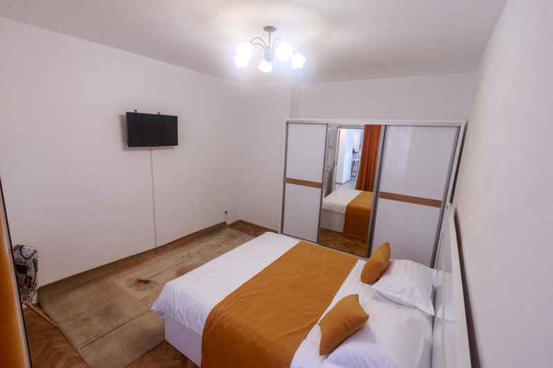 Strada Mureșenilor - Savas Apartament, Braşov, Romania