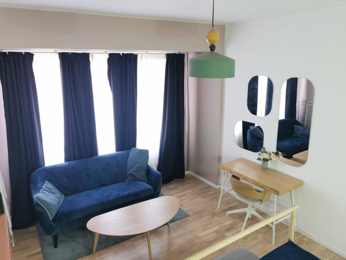 Leedo Cozy Studio, Romania