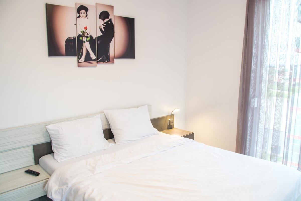Hotel · Riverside-Modern apartment-ARED, Oradea