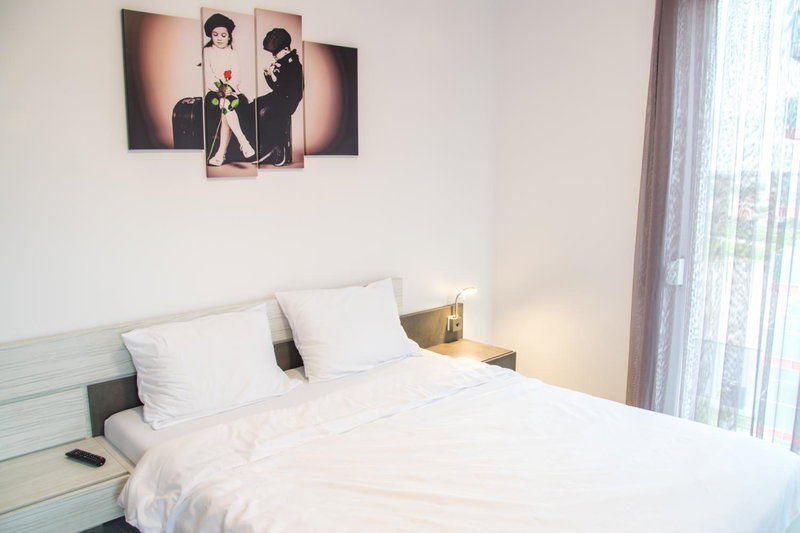 Riverside-Modern apartment-ARED, Oradea, Romania