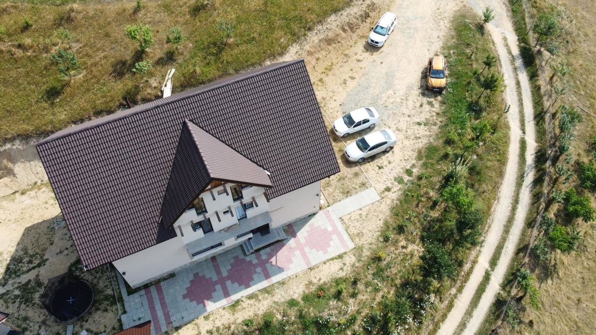 Conacul Elenei, Romania
