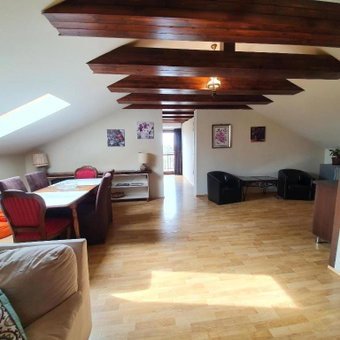 Vila De la Lugas, Oradea, Romania
