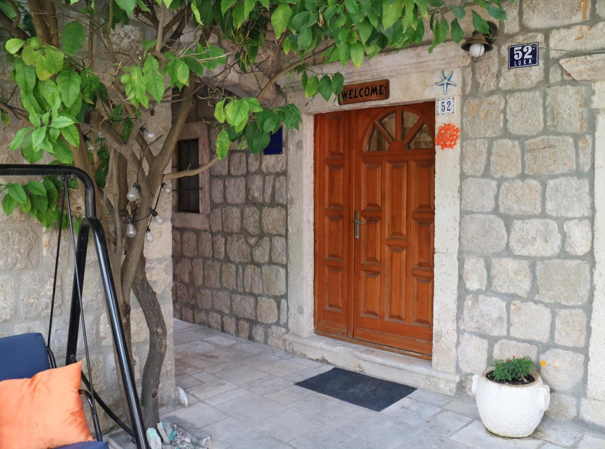 Hotel · Studio Apartments & Rooms Lela, Sipan Island, Šipanska Luka