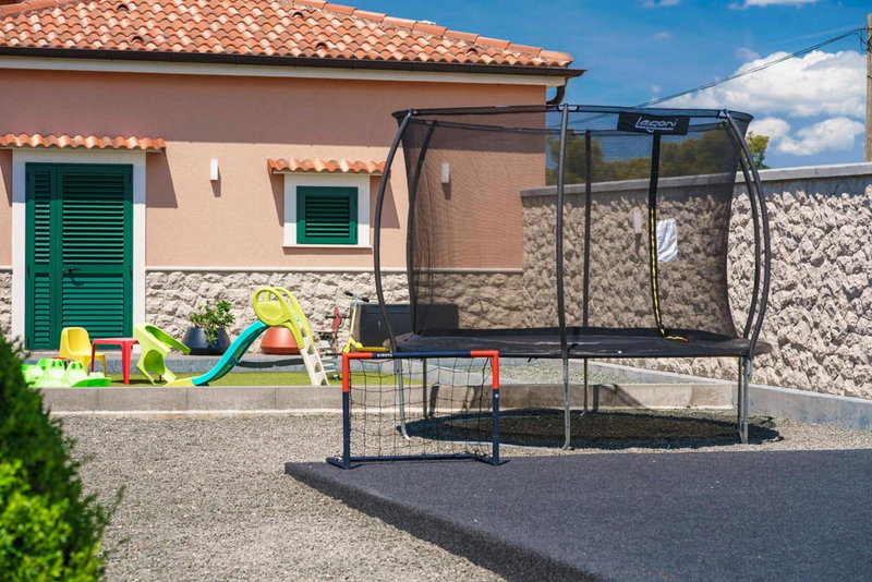 Apartments Antonia, Šibenik, Croatia