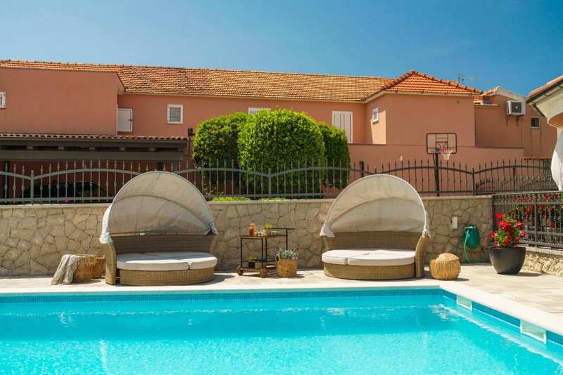 Apartments Antonia, Šibenik, Croatia