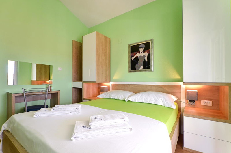 Apartments Tomislav, Trogir, Croatia