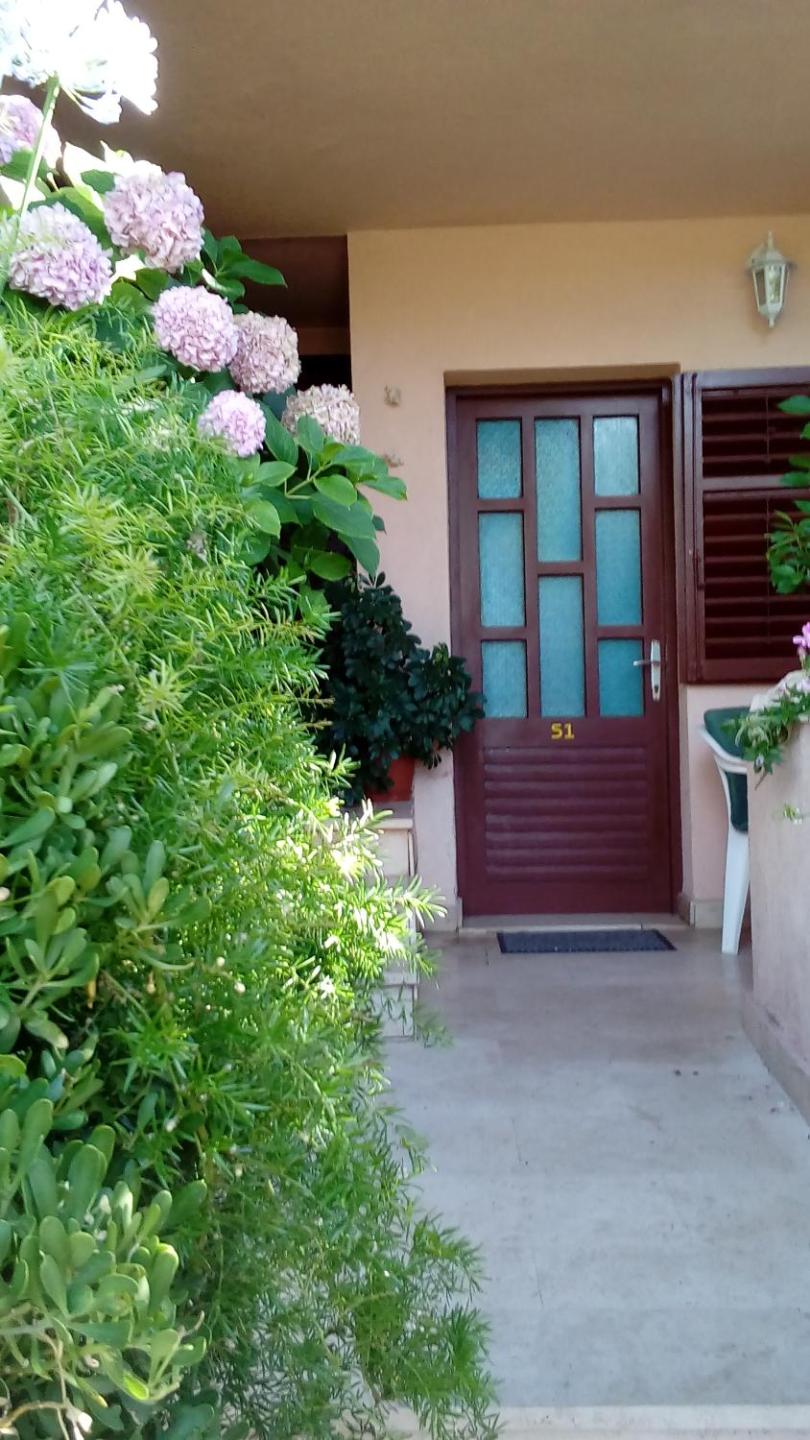 Hotel · Guest House Roza, Vrboska