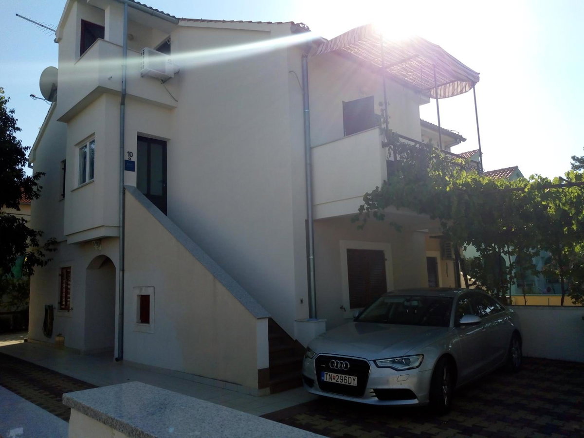 Vodice Mladen apartman za familiju, Croatia