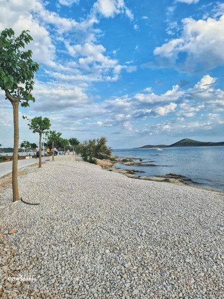 Vodice Mladen apartman za familiju, Vodice, Croatia