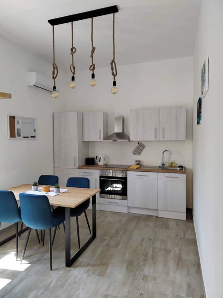 Apartment MAIO, Viskovo, Croatia