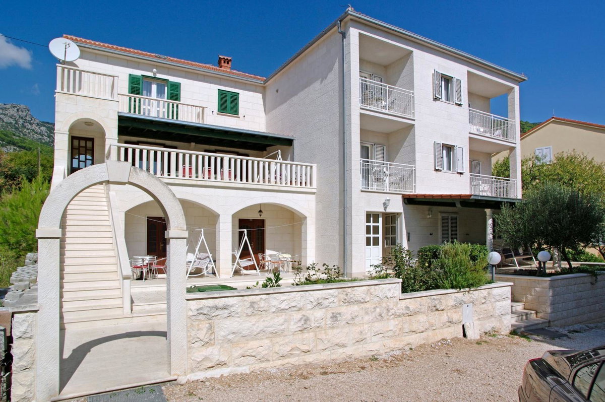 Casa Serena Bol, Croatia
