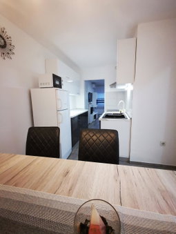 Ema Studio Apartman, Karlovac, Croatia