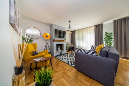 Houzzz21, Zagreb, Croatia