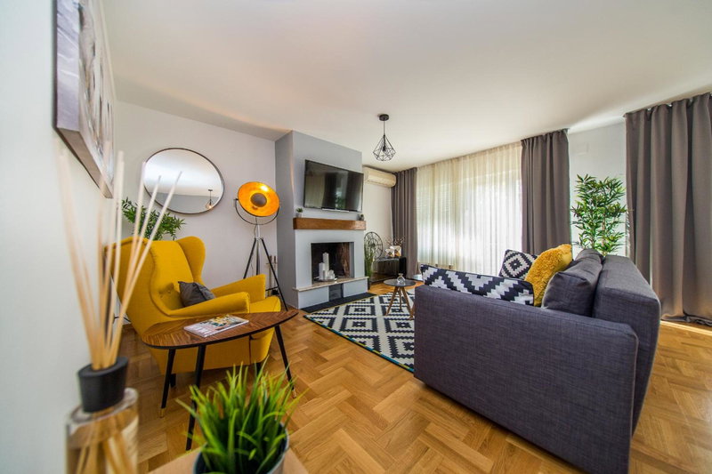 Houzzz21, Zagreb, Croatia