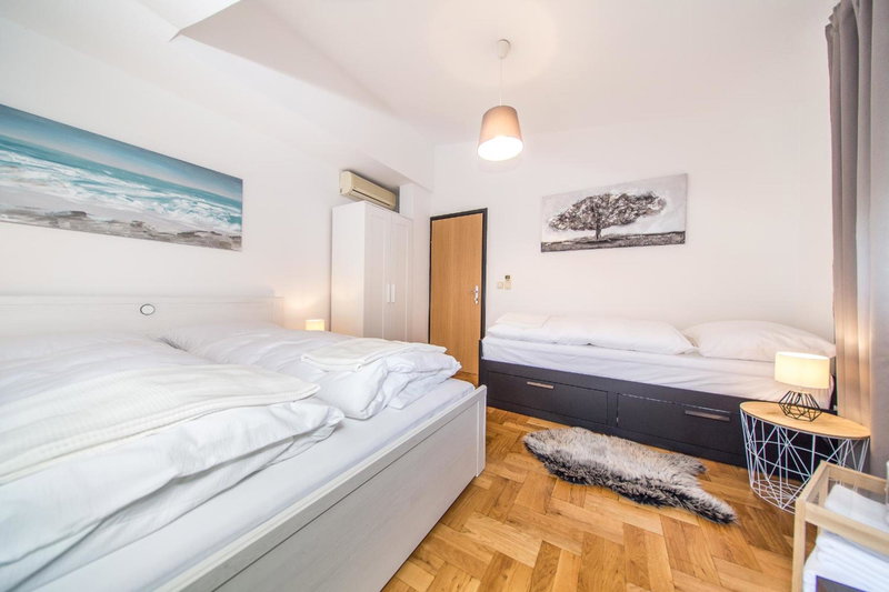 Houzzz21, Zagreb, Croatia