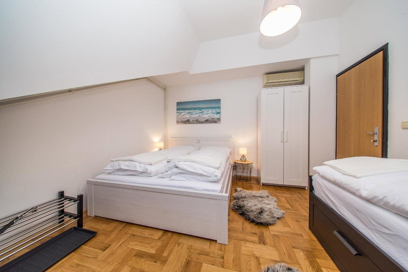 Houzzz21, Zagreb, Croatia