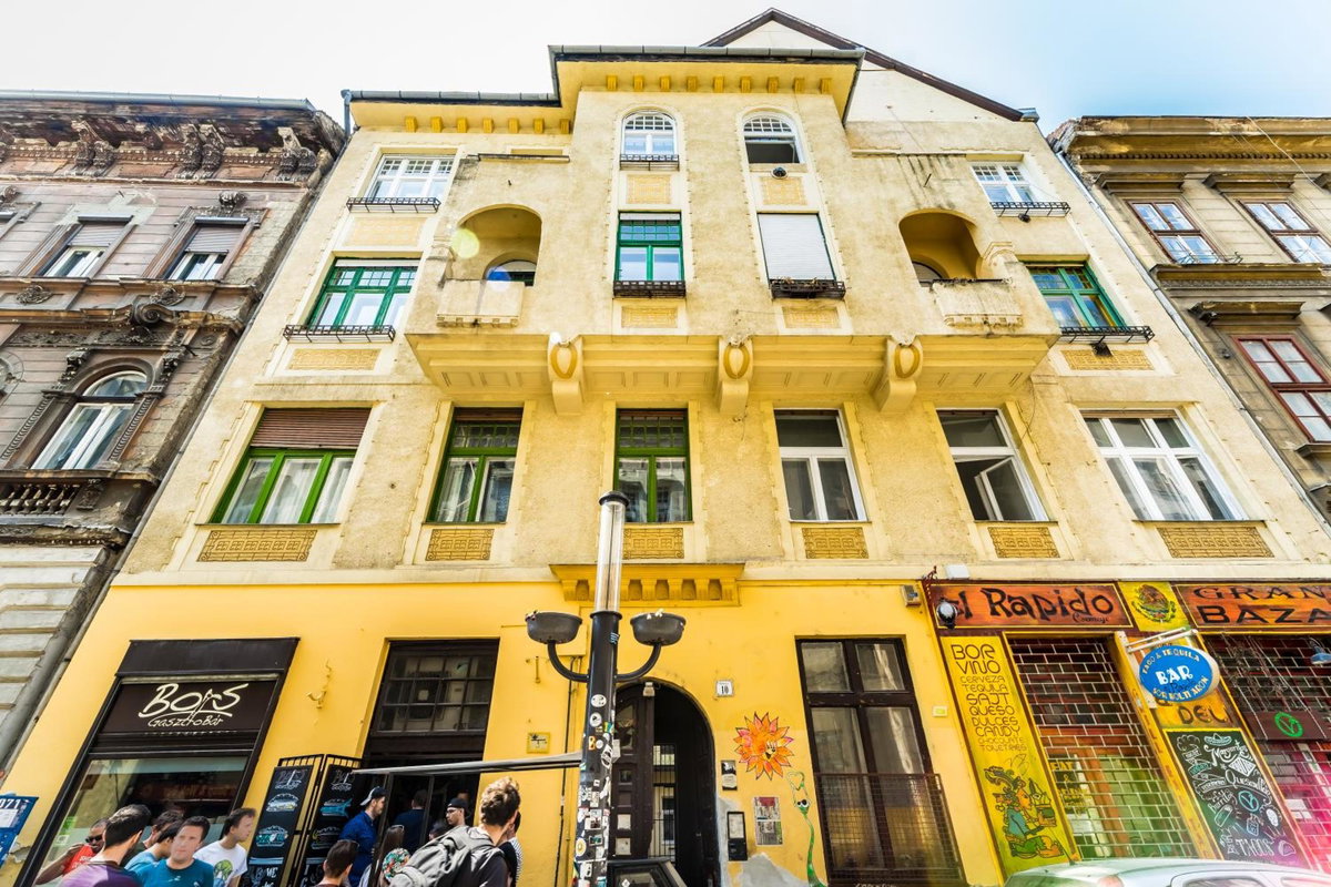 Hotel · BpR Cozy Rosie Apartment, Budapest