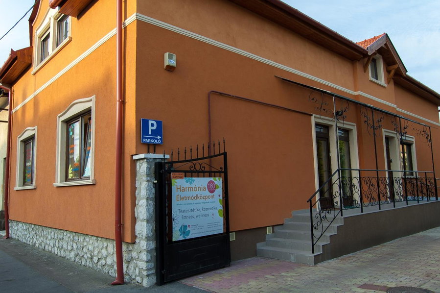 Harmónia Apartmanház, Eger, Hungary