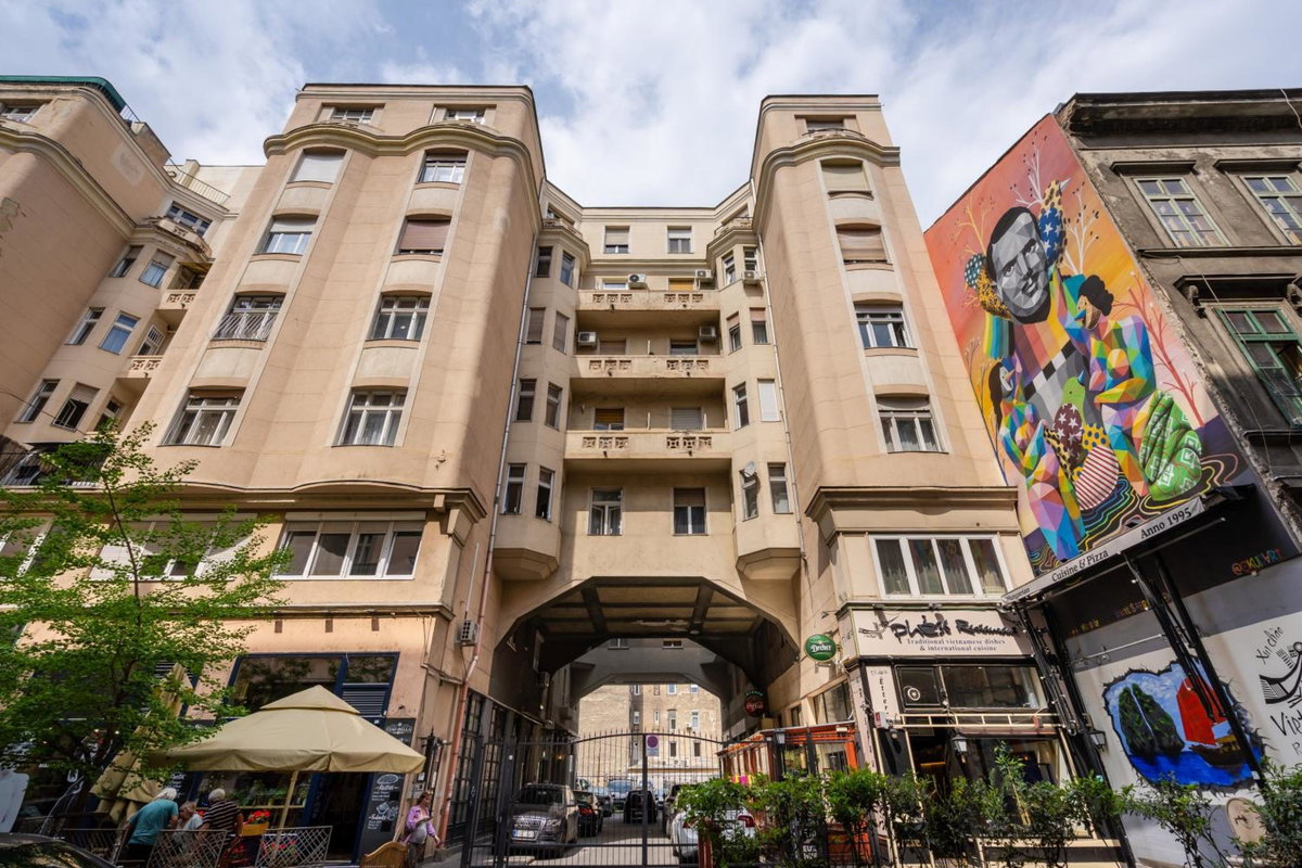 BpR Chic Gem in the Heart of the City, Hungary