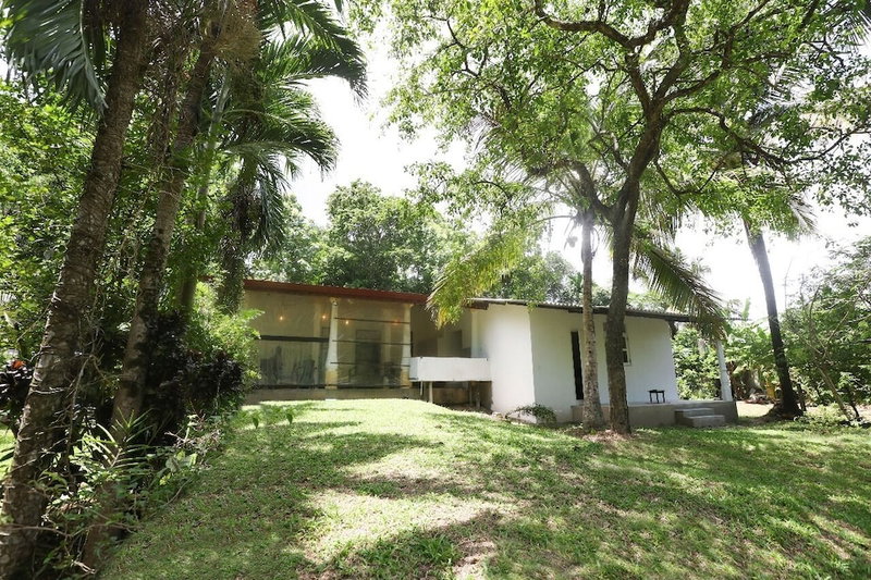 Airport Green Villa, Andiambalama, Sri Lanka