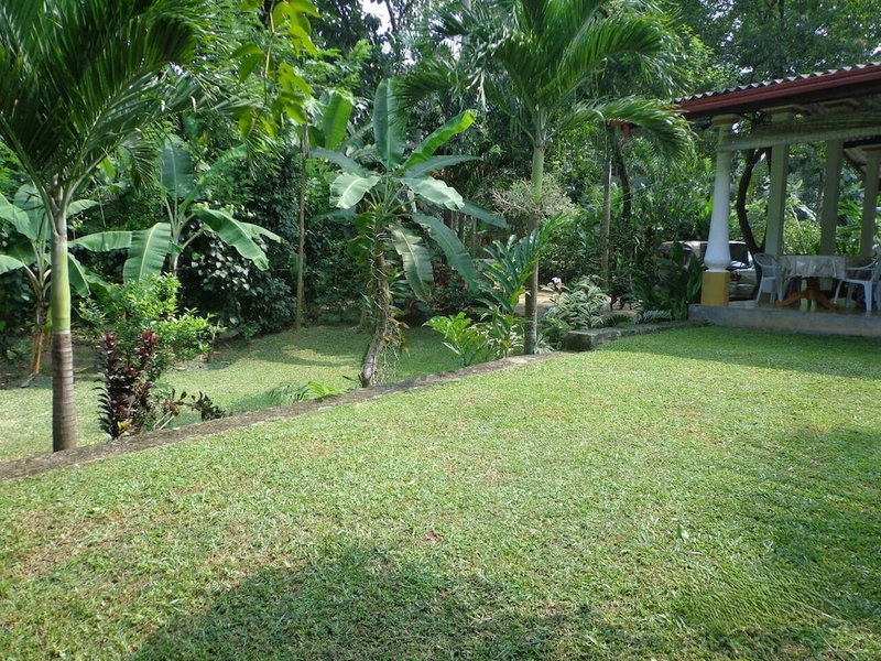 Airport Green Villa, Andiambalama, Sri Lanka