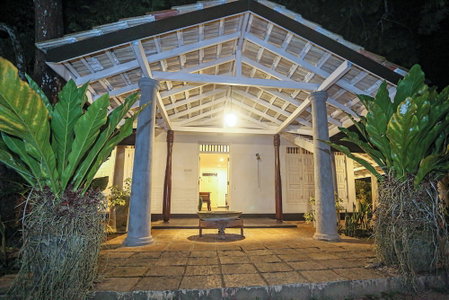 Ilukketiya Tea chalets, Padinnoruwa, Sri Lanka