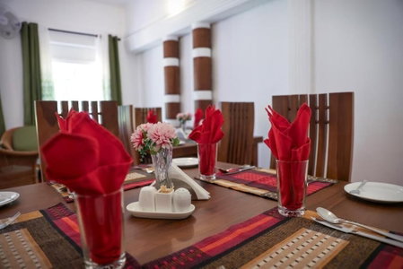 Hotel Fern Cliff, Kandy, Sri Lanka