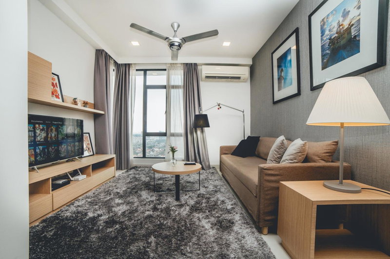 1Tebrau Laconic Lux Suite 1BR nr Columbia Hospital by Our Stay, Johor Bahru, Malaysia