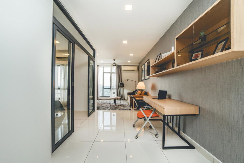1Tebrau Laconic Lux Suite 1BR nr Columbia Hospital by Our Stay, Johor Bahru, Malaysia