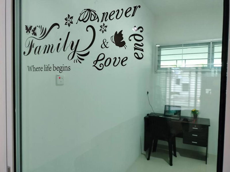 Sibu Double Story House No Smoking No Wedding Acts, Sibu, Malaysia
