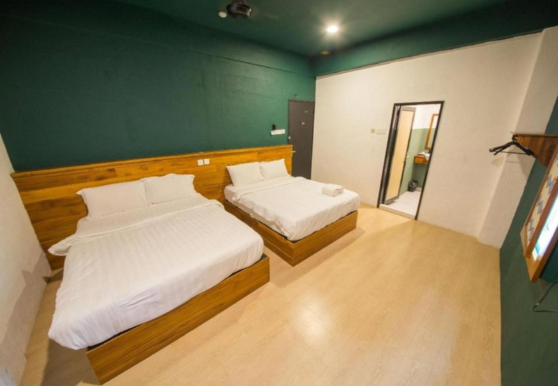 Room V Jalan Sultanah By SECOM, Batu Pahat, Malaysia