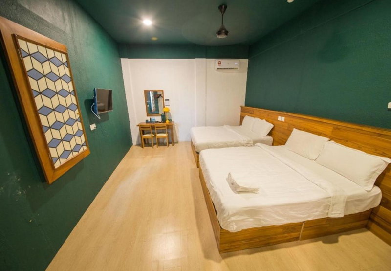 Room V Jalan Sultanah By SECOM, Batu Pahat, Malaysia