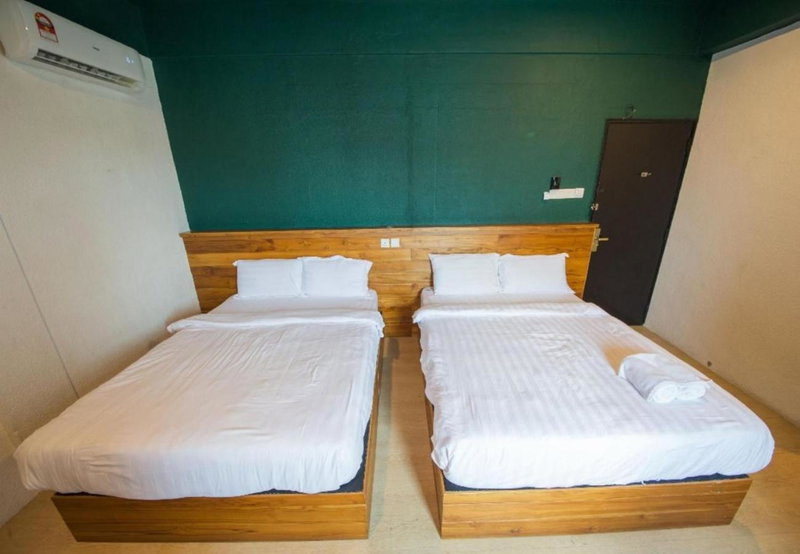 Room V Jalan Sultanah By SECOM, Batu Pahat, Malaysia