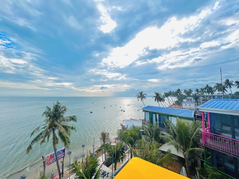 Rainbow Beach Mũi Né - Homestay & Coffee, Phan Thiet, Vietnam