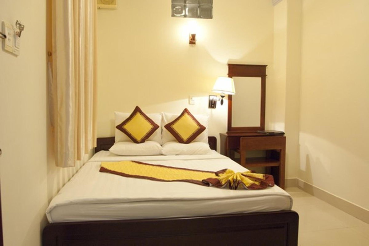 Hotel · Valentine Luxury hotel - 31 Bui Vien Street, Ho Chi Minh City