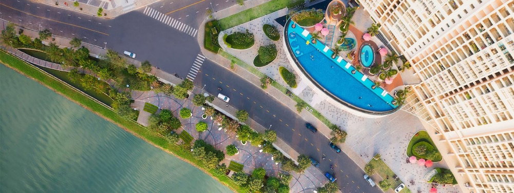 Convinia Luxury The Peak Midtown, Vietnam