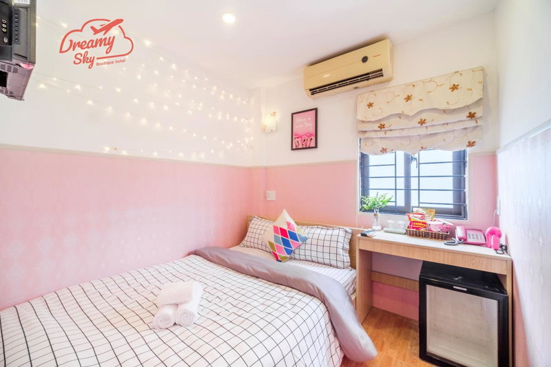 Dreamy Sky - Airport View Boutique Hotel, Da Nang, Vietnam