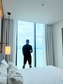 Luxury 5 Star Hotel Residence A La Carte Ha Long, Ha Long, Vietnam