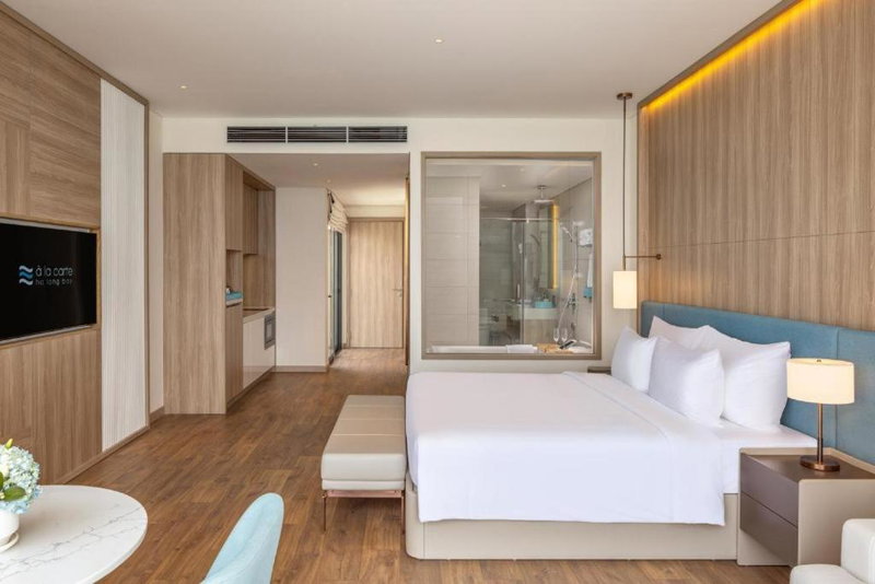 Luxury 5 Star Hotel Residence A La Carte Ha Long, Ha Long, Vietnam