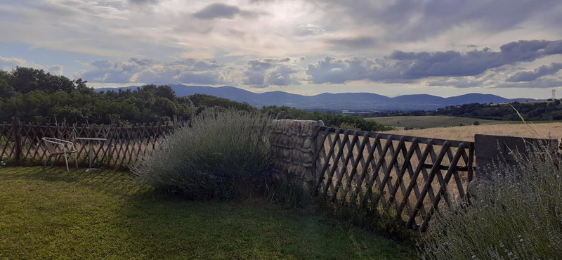 Une pause sur la colline, Saint-Romain-de-Surieu, France
