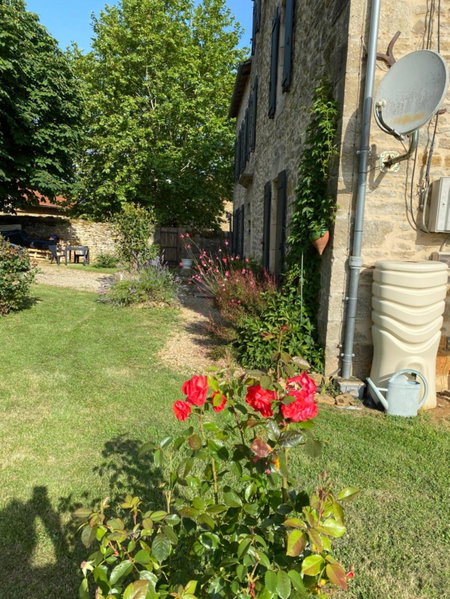 Chambres et table d'hôtes Le cèdre Aveyron, Sainte-Croix, France
