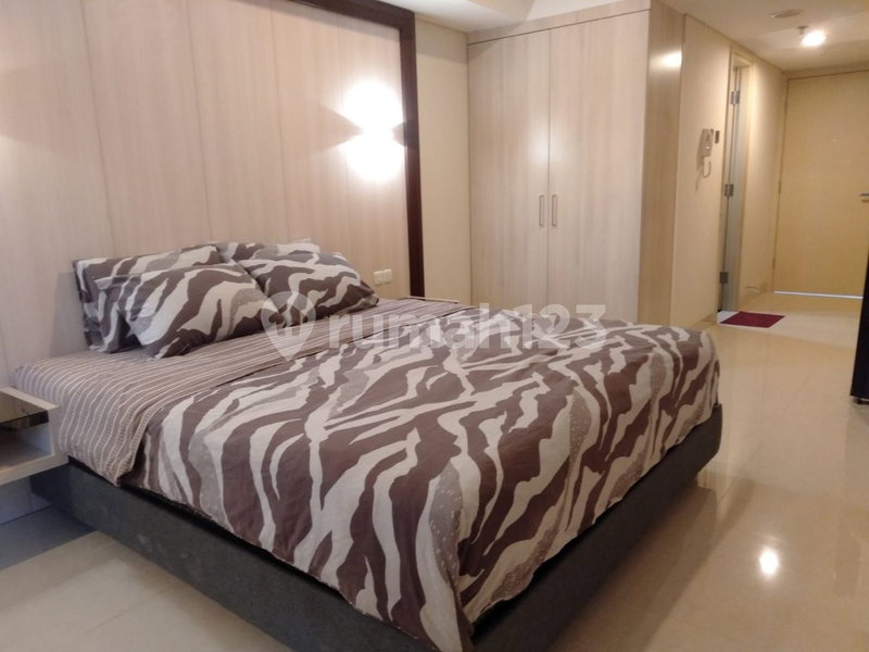 Apartment for rent in Semarang, Indonesia · Louis Kienne · 1 room, 1 bath