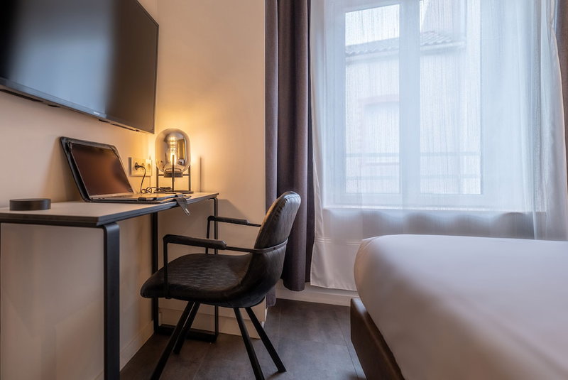 Five Resort Cholet Centre, Cholet, France